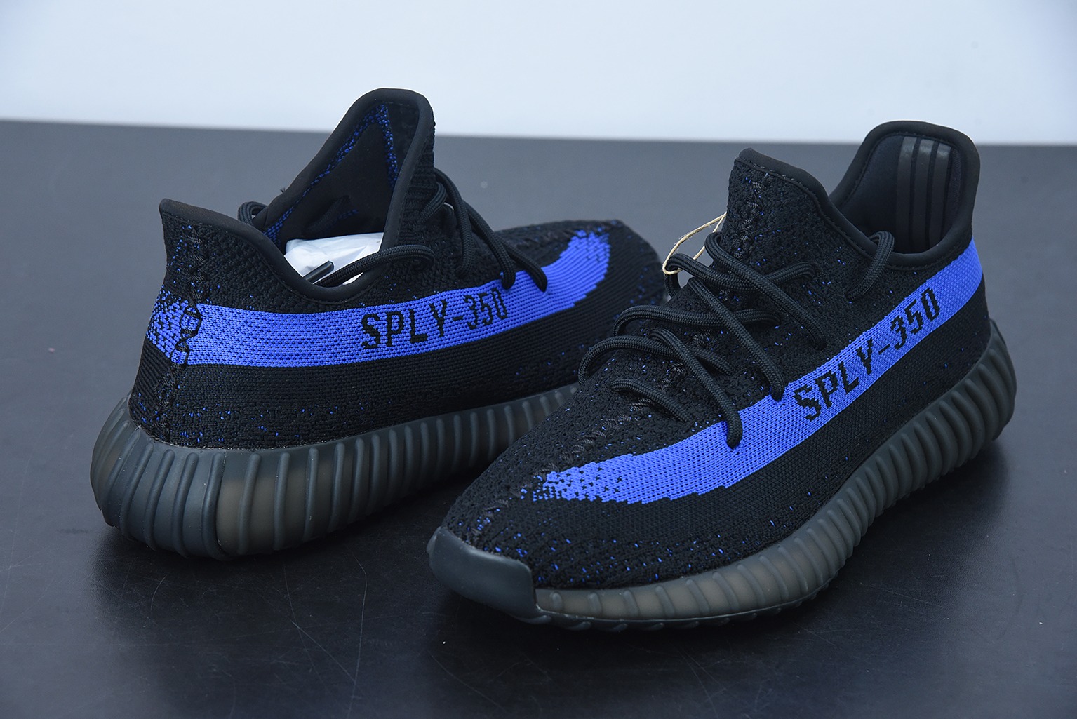 Yeezy Boost 350 V2"Dazzling Blue" 黑蓝 椰子运动跑鞋 官方货号：GY7164