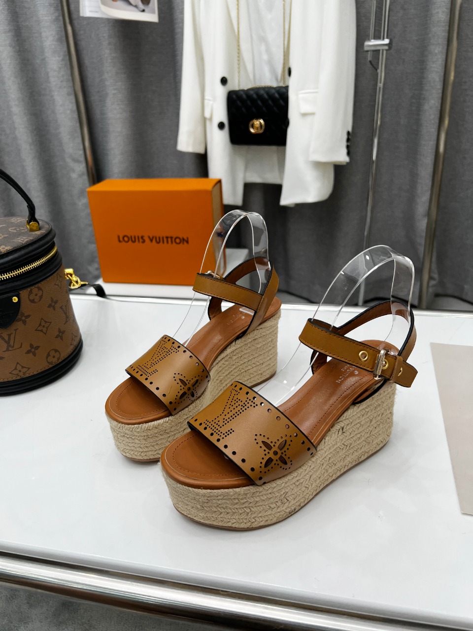 新款发布会LOUISVuitton2