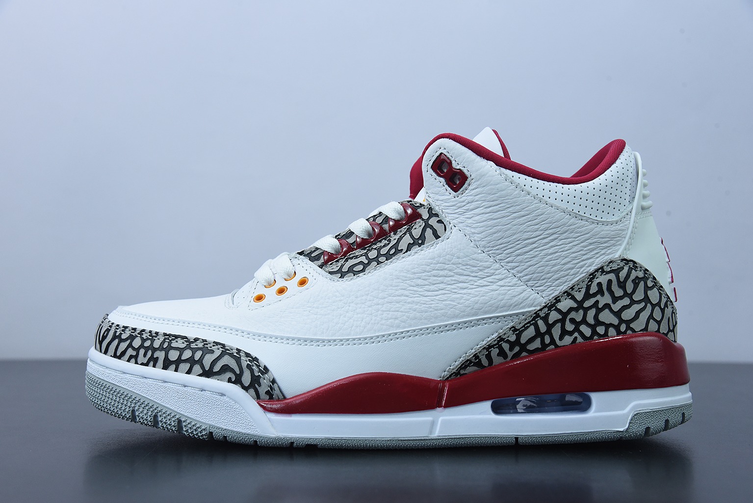 0D0Q6  纯原版本 AJ3 SE "Denim" AJ3 乔3白孔雀低帮休闲慢跑鞋 CT8532-126