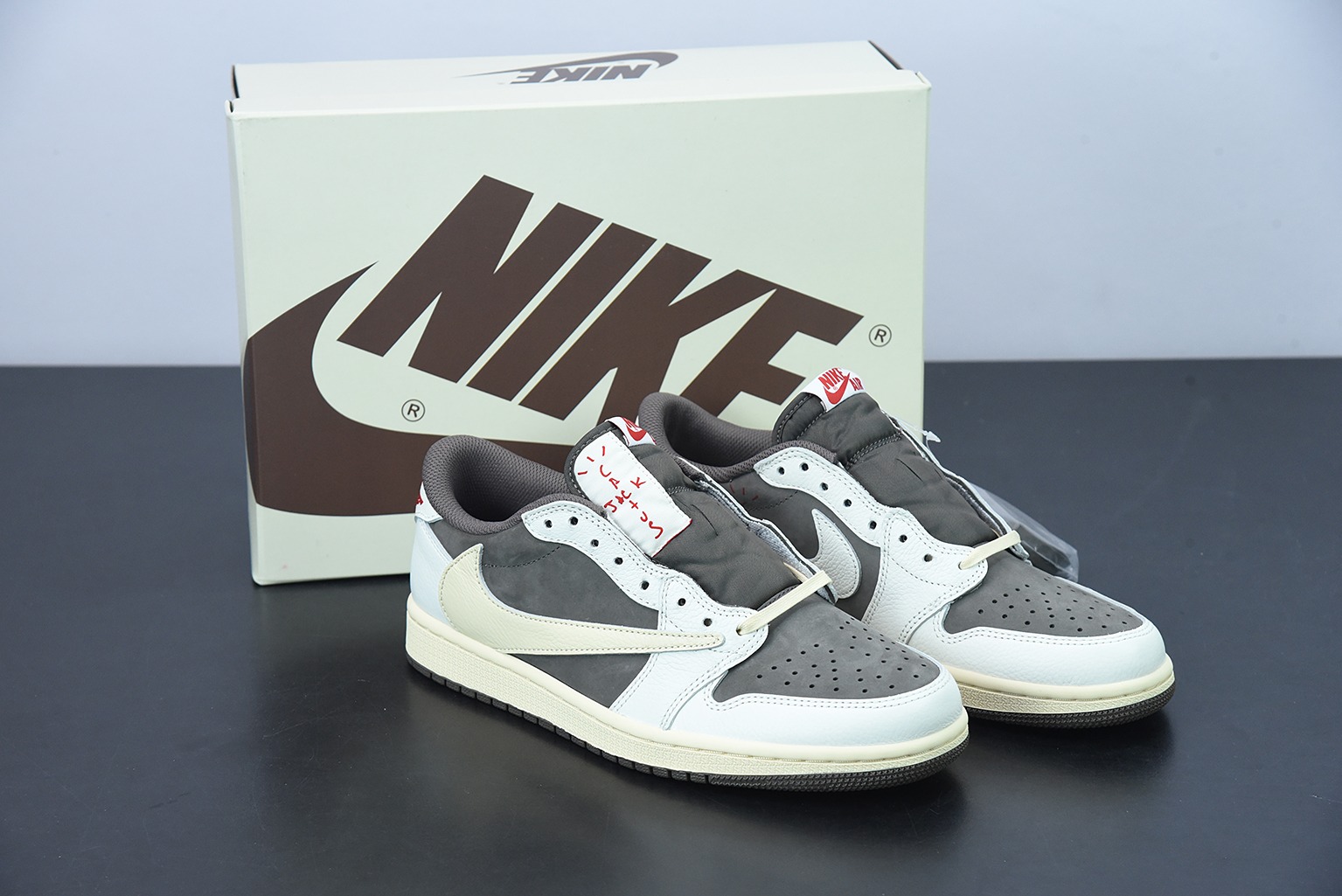 0H2K6 纯原 Travis Scott x AJ1 Low OG SP TS联名白棕倒勾低帮 DM7866-162