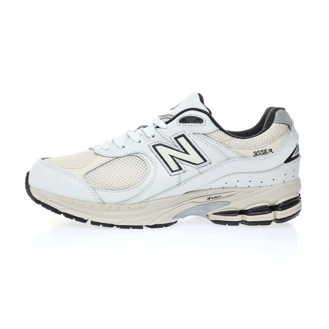 G5 男女鞋真标半码制采用硬质牛培革拼接透气网眼织物鞋面后跟搭载外露缓震胶令人亢奋的质感之作，NB新百伦New Balance ML 2002 系列复古老爹风休闲运动慢跑鞋“皮革白奶白黑”ML 2002RQ