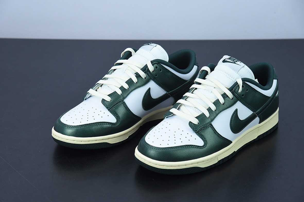 M03B5 纯原版本 NK Dunk Low " Vintage Green" 白绿做旧 低帮运动休闲板鞋货号: DQ8580-100