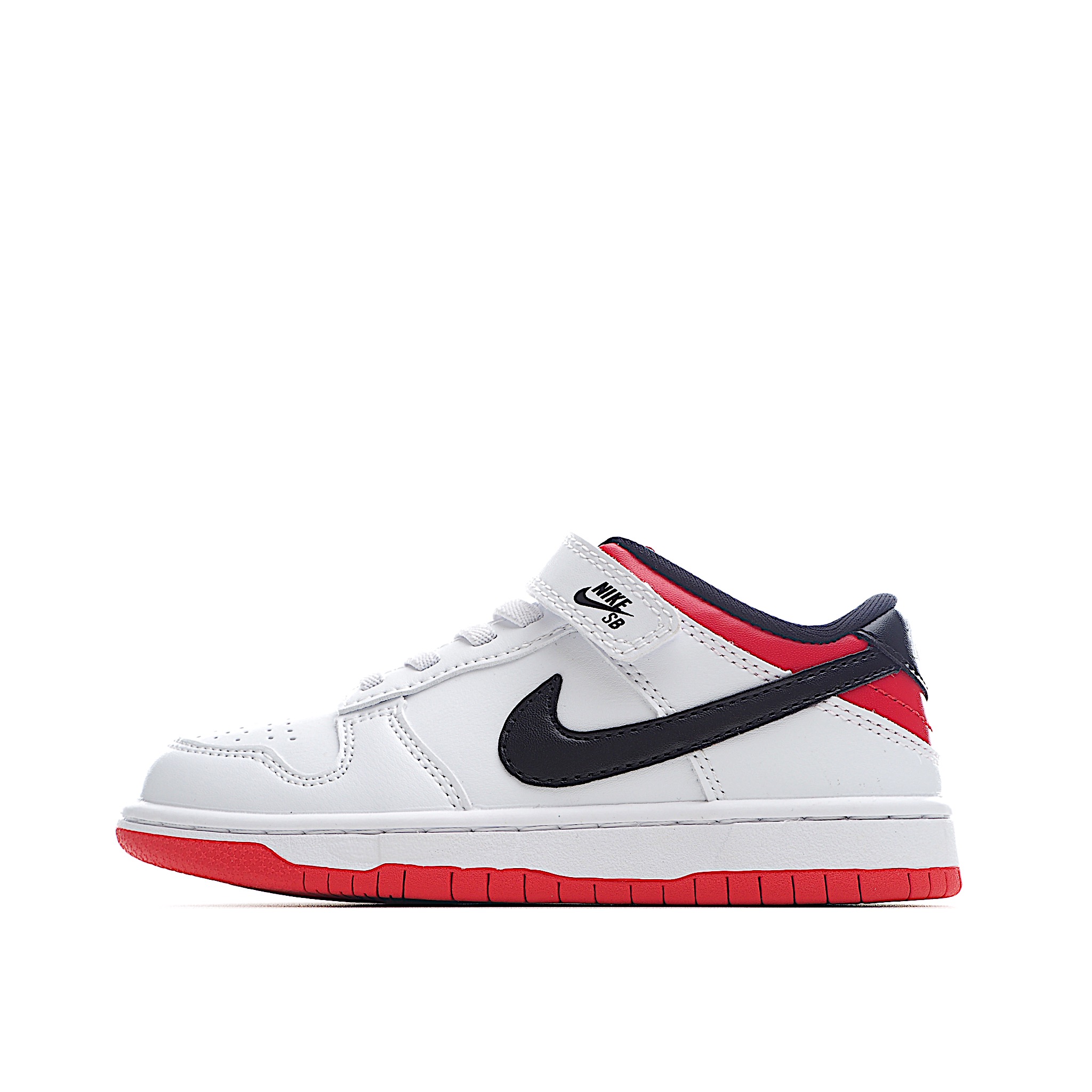 NO:338967,Nike Dunk Low sports shoes are now back with durable leather, classic shoe shape and outstanding texture to welcome the love of the new generation. This classic sports shoes use high-quality leather uppers to shape the outstanding appearance and extraordinary foot feel, highlighting the style of the 1980s. Modern footwear technology has made the comfort experience jump to a new level. Dunk, born in 2000, is popular all the time with its unique academy color scheme, set off a fashion trend and eventually swept the world, becoming a timeless classic. Item No. 0101 Size 24-37.5, special price, sneakers,19860909Nike Dunk Low运动童鞋现携耐穿皮革、经典鞋型和出众质感强势回归,迎接新生代之爱.这款经典运动鞋款采用优质皮革鞋面,塑就出众外观和非凡脚感,彰显80年代风范,现代鞋类技术令舒适体验跃升至全新境界.诞生于 年的Dunk凭借其独特学院配色风靡一时,就此掀起时尚风潮,并最终席卷全球,成为历久不衰的经典之作. 货号0101 尺码24-37.5,特价款,sneakers,,Children's