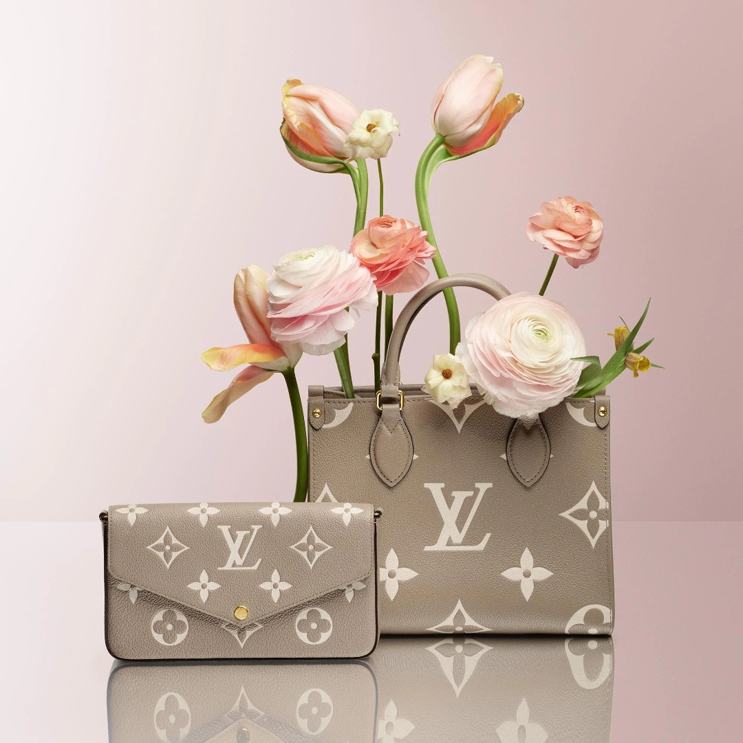 Louis Vuitton M45779 Multi Pochette Monogram Shoulder Bag