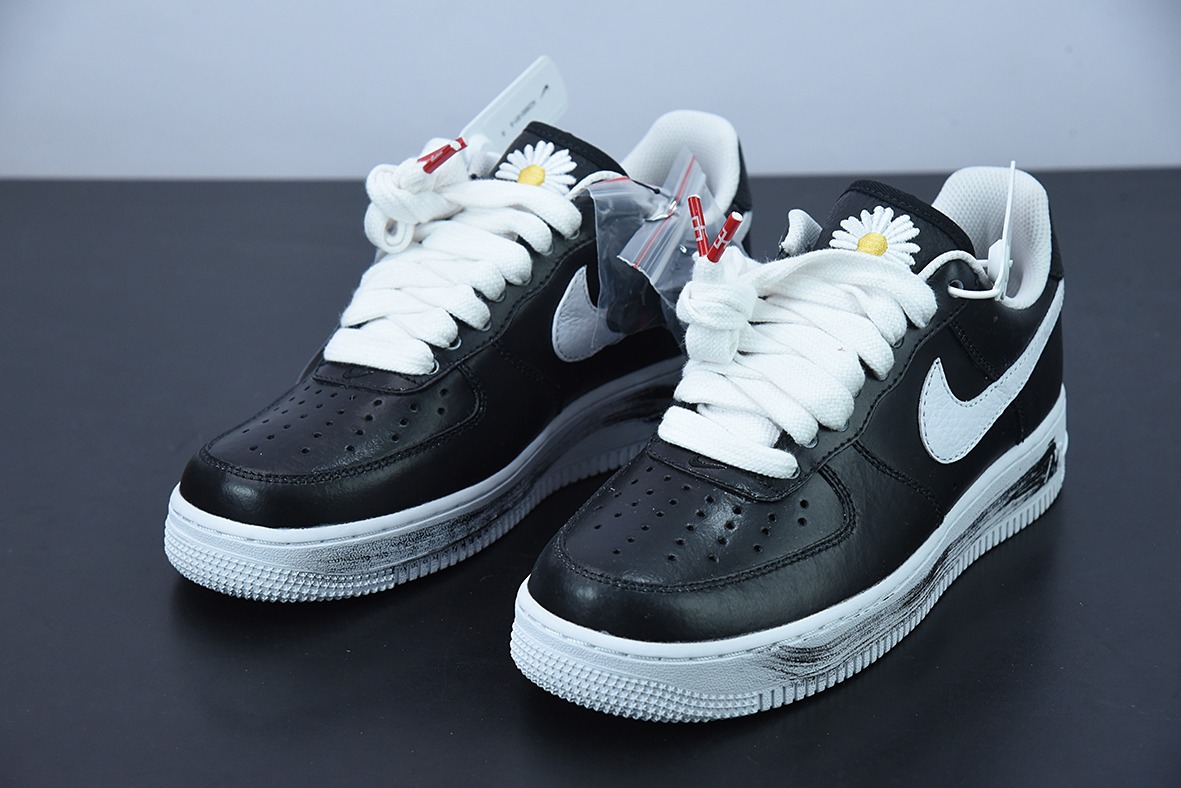 PEACEMINUSONE x NK AIR FORCE 1"PARA-NOISE" 权志龙联名空军一号低帮 黑白 货号:AQ3692-001