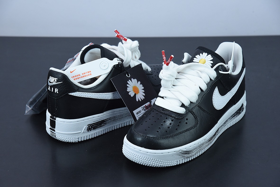 PEACEMINUSONE x NK AIR FORCE 1"PARA-NOISE" 权志龙联名空军一号低帮 黑白 货号:AQ3692-001