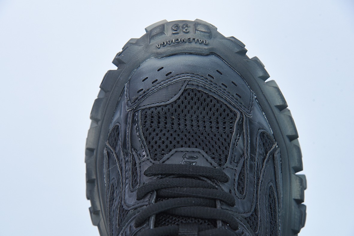 BALENCIAGA Defender Rubber Platform Sneakers卫士系列低帮坦克履带轮胎型越野户外增高厚底休闲运动慢跑鞋“685613 W2RA6 1000