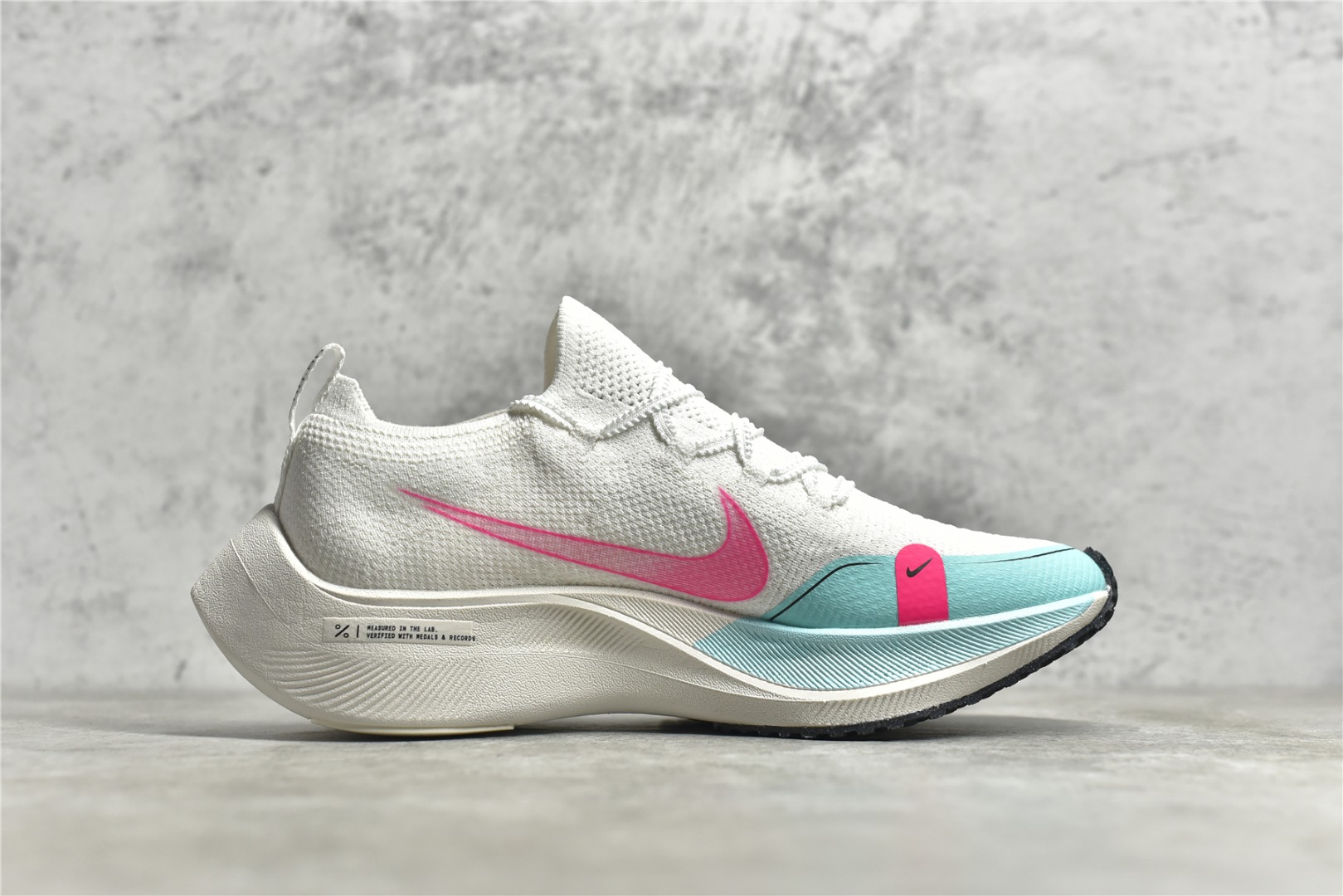图片[3]-#公司级别 四代NK ZoomX Vaporfly Next% 破2马拉松跑鞋 细节整体升级 这款next%和上一款4%的鞋最大区的别于在鞋面面料 鞋面使用了全新 Vaporweave 科技 这种类似蝉翼的材质相比 Flyknit 更加轻薄透气 非对称的鞋带系统和泡棉护垫的加入令舒适度更高 尺码：36 36.5 37.5 38 38.5 39 40 40.5 41 42 42.5 43 44 44.5 45-选品中心