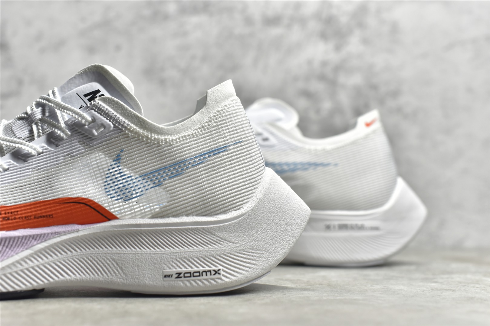 图片[7]-#公司级别 四代 NK ZoomX Vaporfly Next% 破2马拉松跑鞋 细节整体升级 这款next%和上一款4%的鞋最大区的别于在鞋面面料 鞋面使用了全新 Vaporweave 科技 这种类似蝉翼的材质相比 Flyknit 更加轻薄透气 非对称的鞋带系统和泡棉护垫的加入令舒适度更高 尺码：36 36.5 37.5 38 38.5 39 40 40.5 41 42 42.5 43 44 44.5 45-选品中心