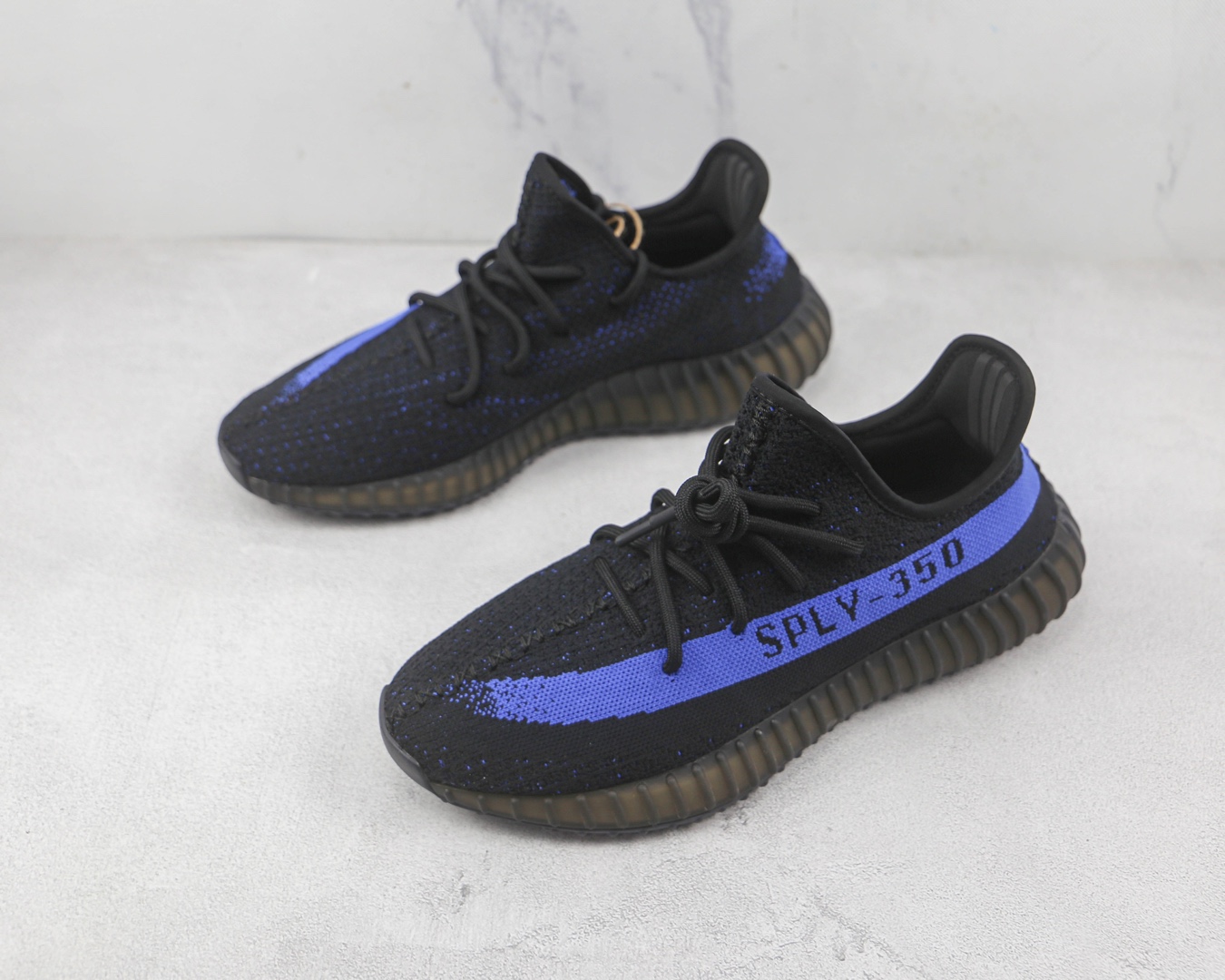 Yeezy 350 Boost V2椰子350二代爆米花全新黑蓝配色