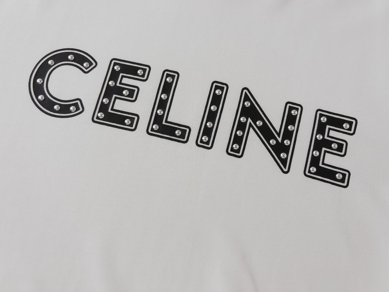 Luxury Fashion Brand bjk CEL*NE: High-Quality, Exclusive, Elegant. - 图片 4