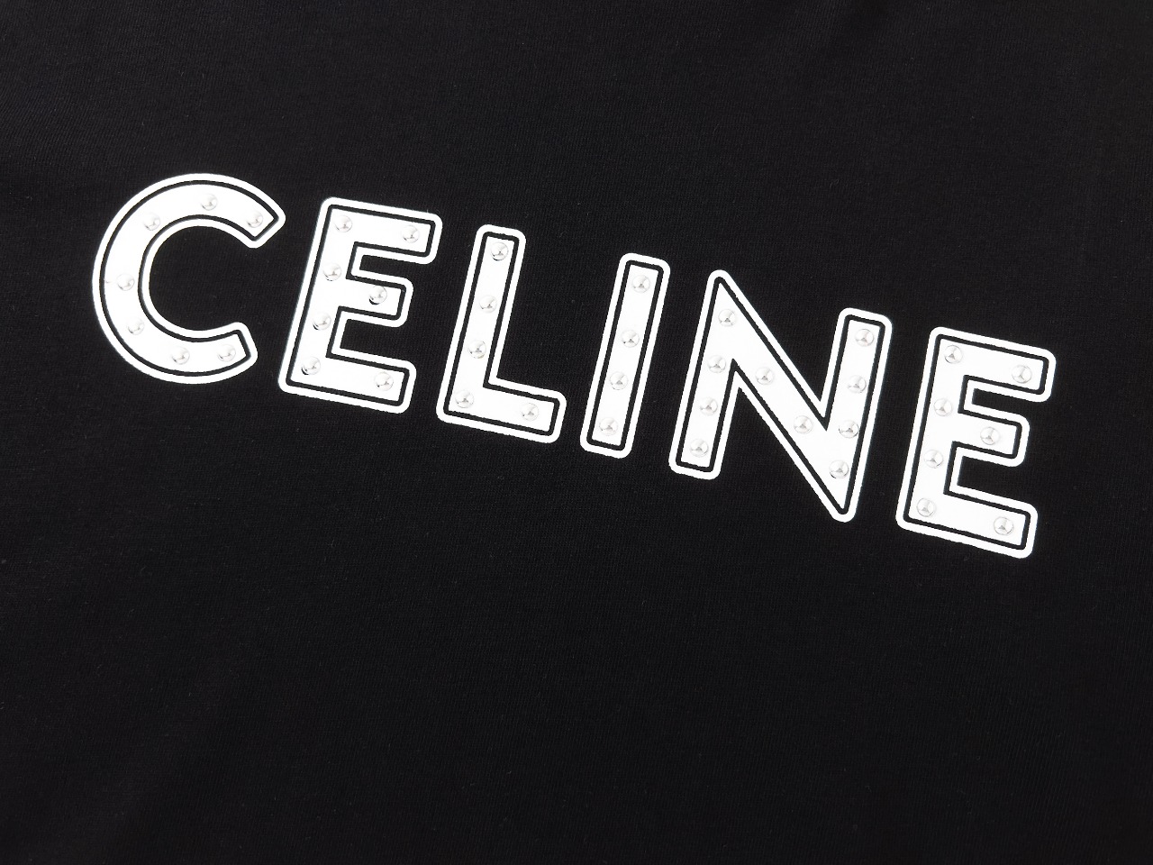 Luxury Fashion Brand bjk CEL*NE: High-Quality, Exclusive, Simple, and Stylish - 图片 5