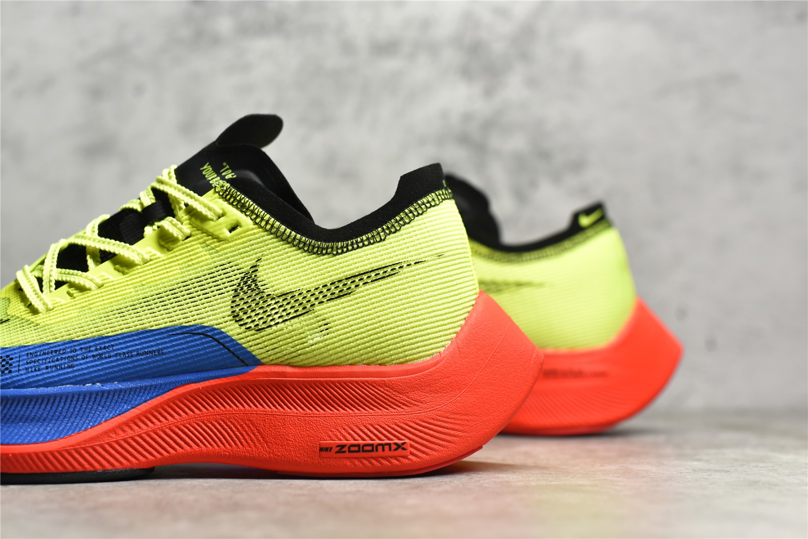 图片[7]-#公司级别 四代 NK ZoomX Vaporfly Next% 破2马拉松跑鞋 细节整体升级 这款next%和上一款4%的鞋最大区的别于在鞋面面料 鞋面使用了全新 Vaporweave 科技 这种类似蝉翼的材质相比 Flyknit 更加轻薄透气 非对称的鞋带系统和泡棉护垫的加入令舒适度更高 尺码：36 36.5 37.5 38 38.5 39 40 40.5 41 42 42.5 43 44 44.5 45-选品中心