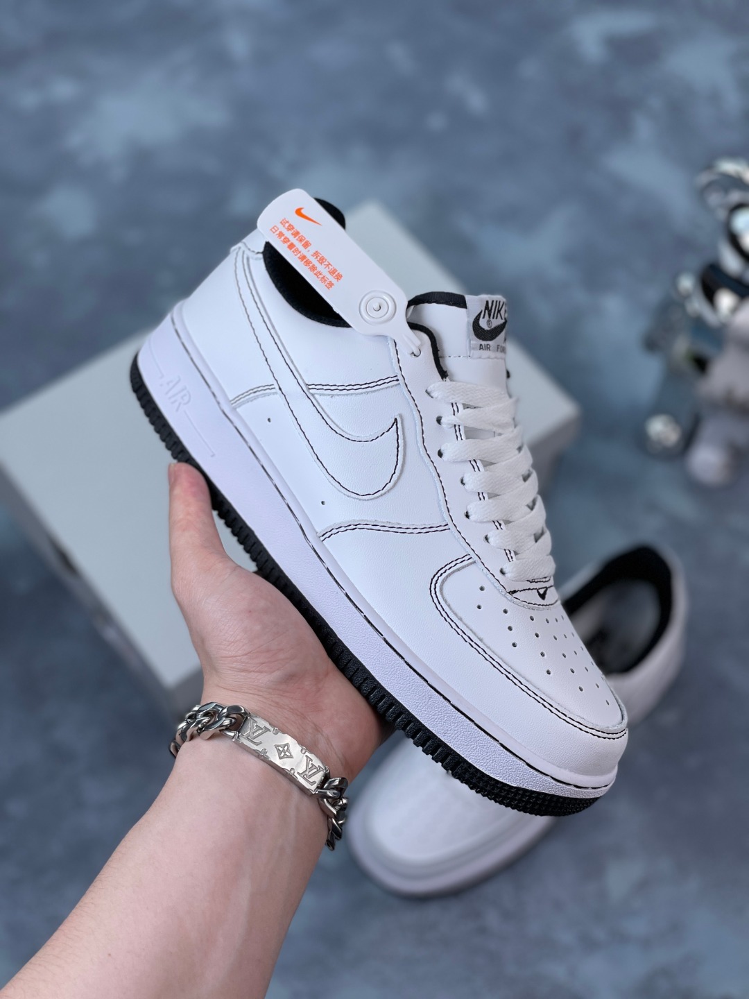 Nike Air Force Low 1 (GS) costuras blanco y negro, Air Force 1 low top deportivas casuales de skate, nivel original, ho…