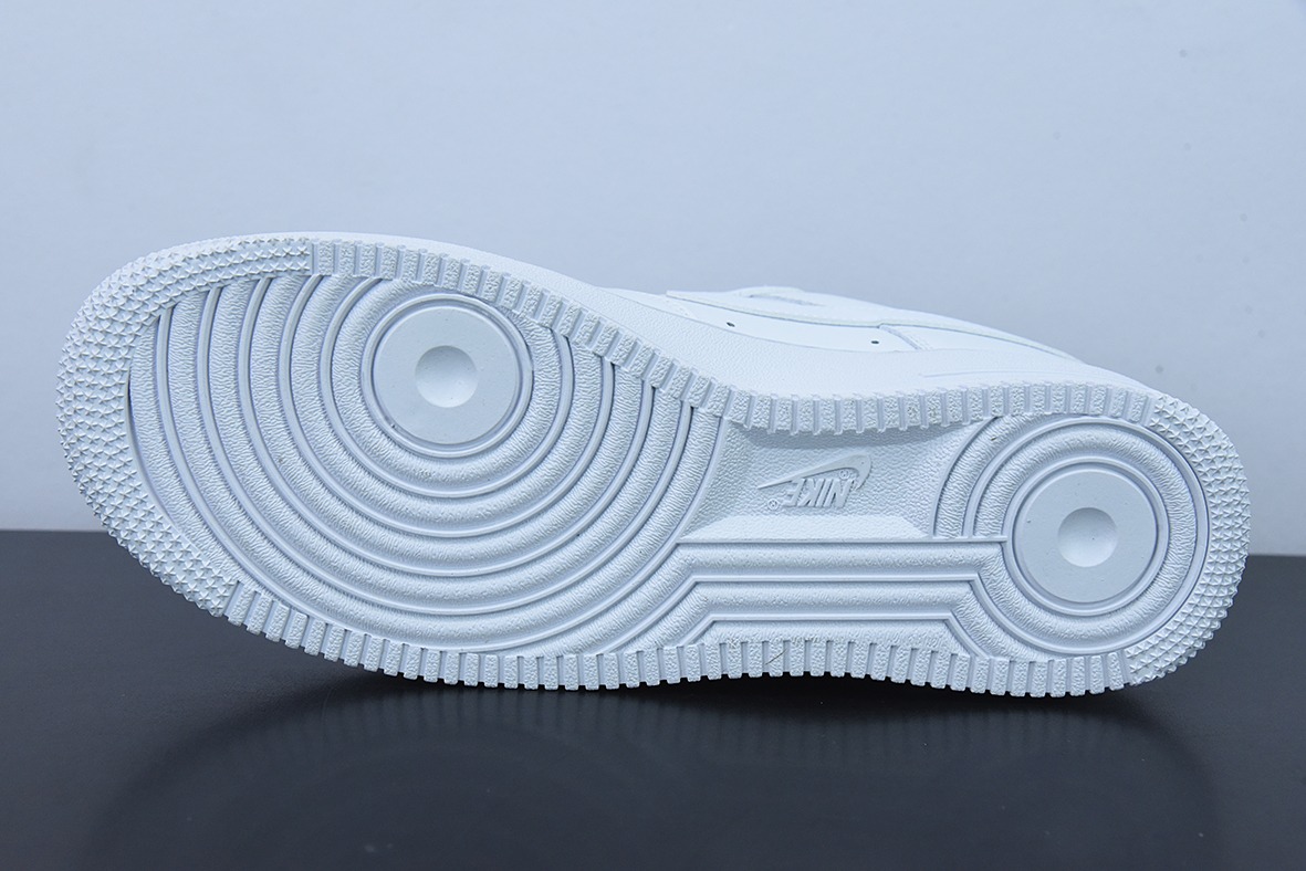 Nk Air Force 1'07 Low "Fresh" 空军一号全皮纯白低帮休闲板鞋 货号:DM0211-100