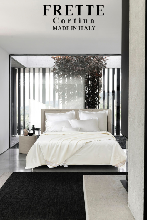 FRETTE Cortina Silk Comforter - 100% Natural Mulberry Silk & Egyptian Cotton 1 FRETTE Cortina Silk Comforter - 100% Natural Mulberry Silk & Egyptian Cotton