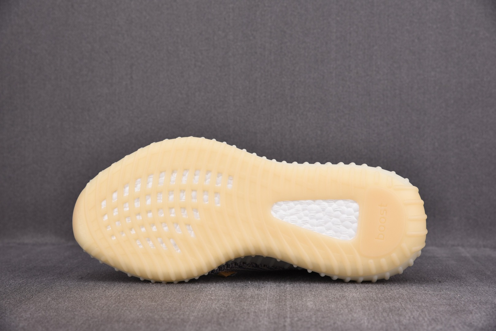 YEEZY350灰珍珠尺码36-48