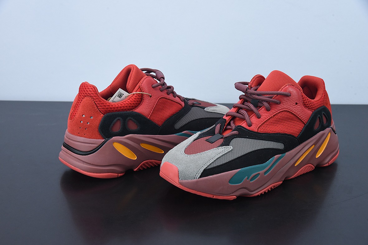 O08O5纯原版本 Adidas originals Yeezy Boost 700 V2 “Hi—Res Red”暗红 低帮减震老爹鞋 男女同款