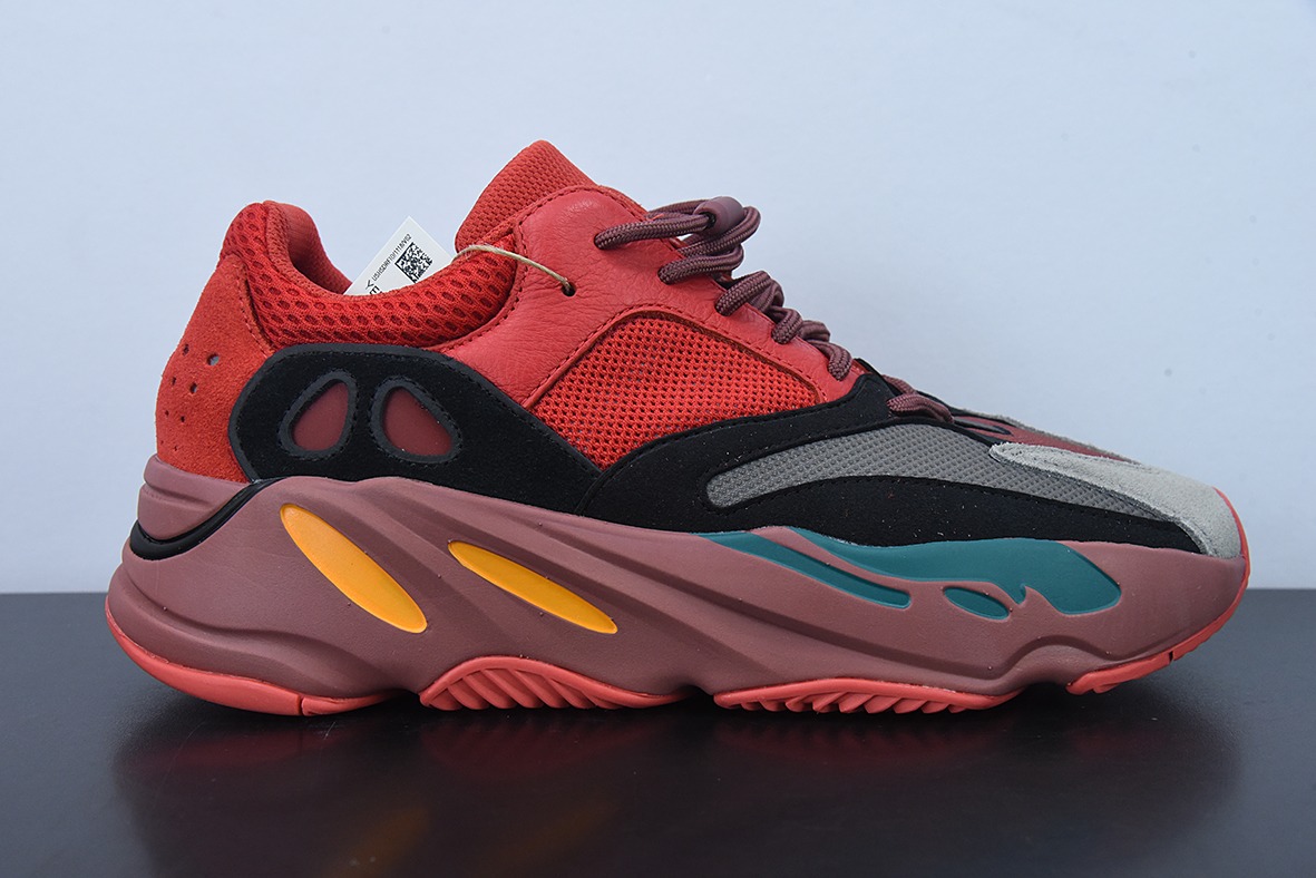 O08O5纯原版本 Adidas originals Yeezy Boost 700 V2 “Hi—Res Red”暗红 低帮减震老爹鞋 男女同款