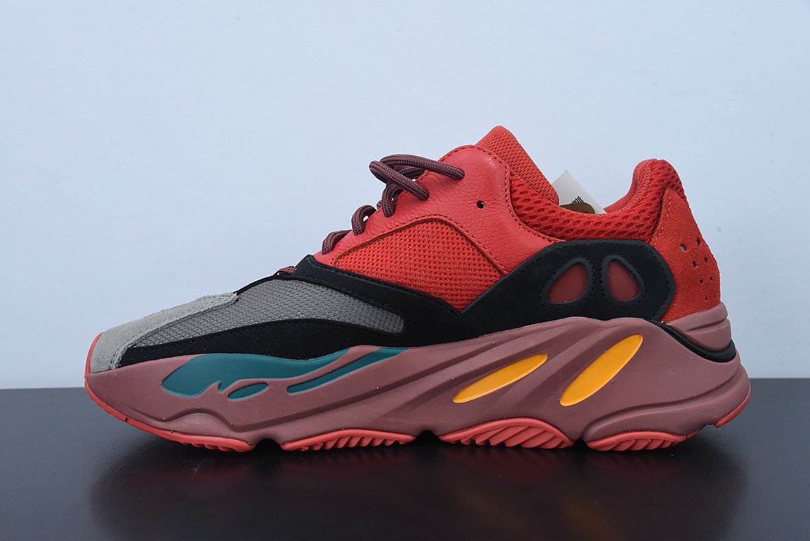 O08O5纯原版本 Adidas originals Yeezy Boost 700 V2 “Hi—Res Red”暗红 低帮减震老爹鞋 男女同款