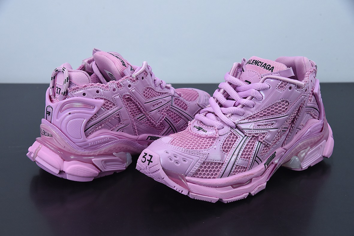 Balenciaga 巴黎世家Runner运动鞋677402W3RB15000