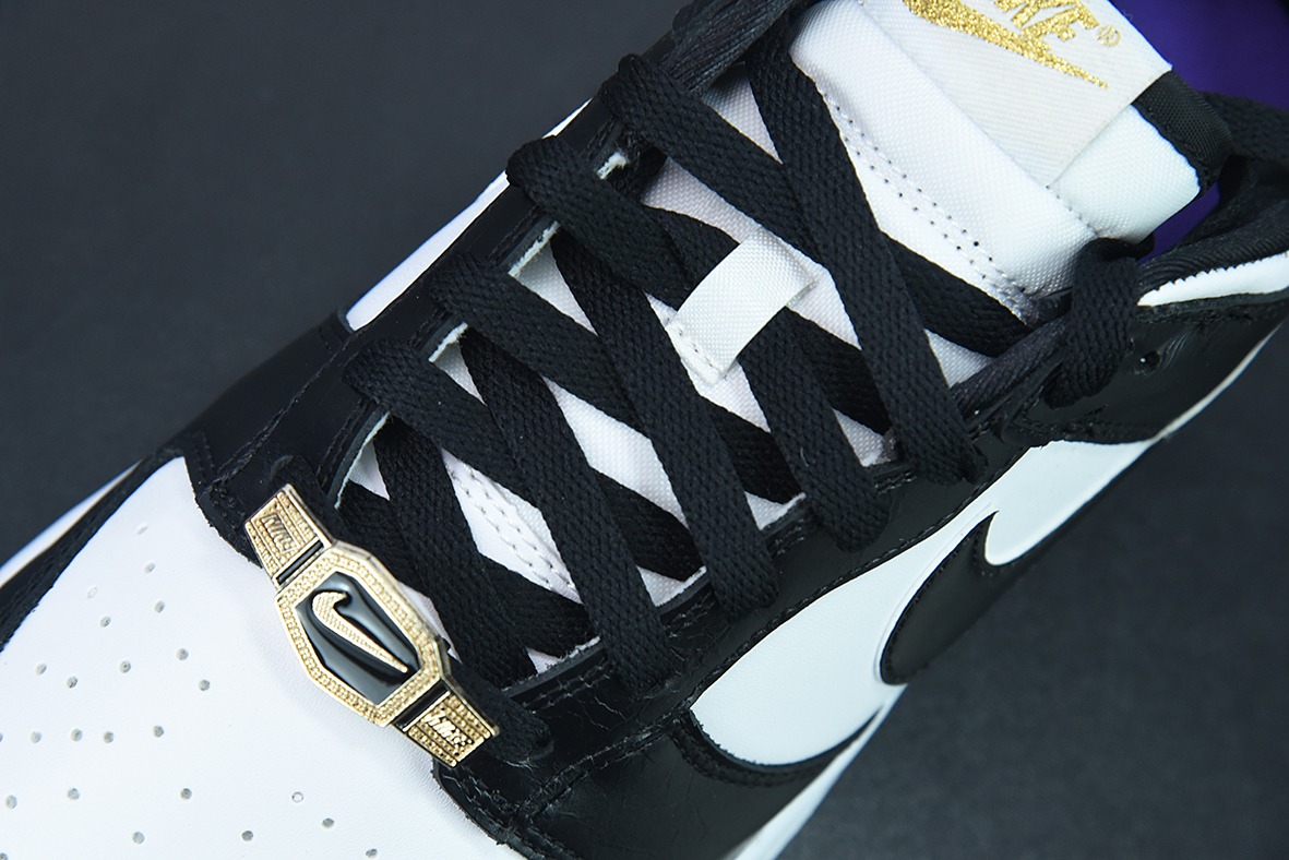 NK Dunk Low " Would Champ" 熊猫 金扣 低帮运动休闲板鞋货号DR9511-100