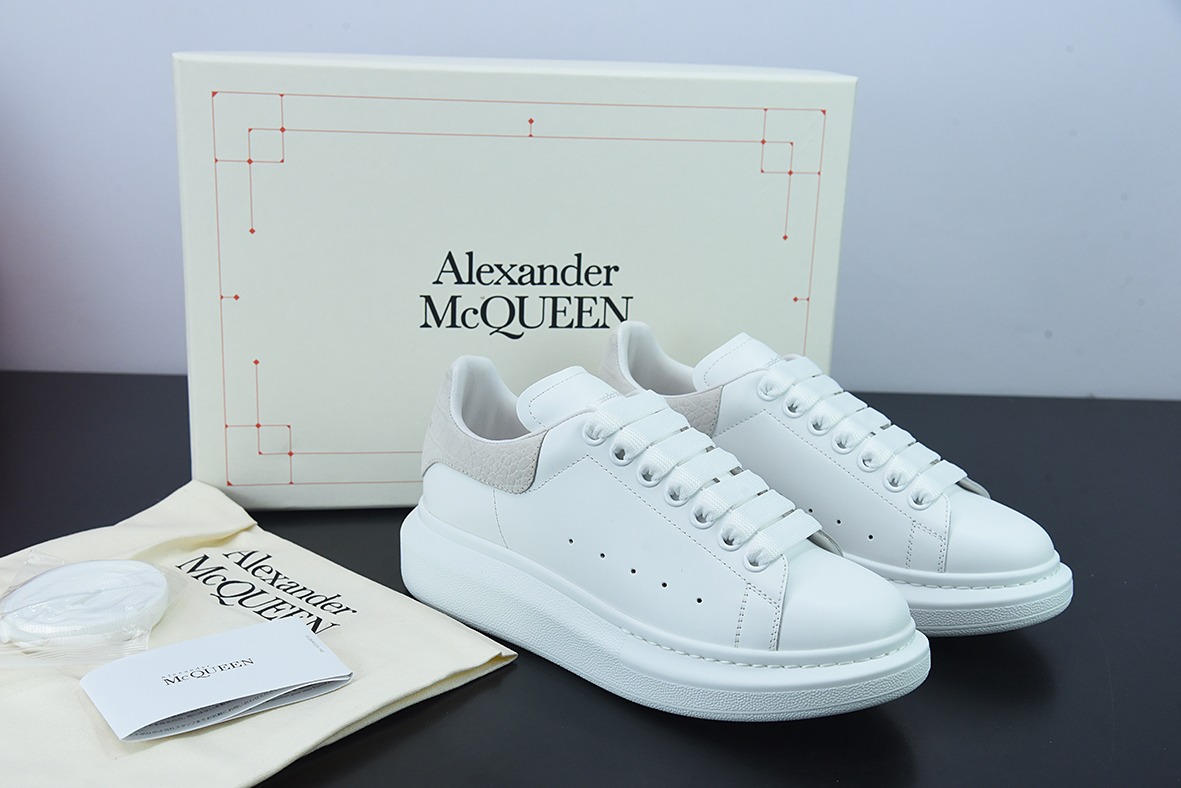Alexander McQueen/亚历山大麦昆 松糕鞋厚底增高小白鞋D05G6