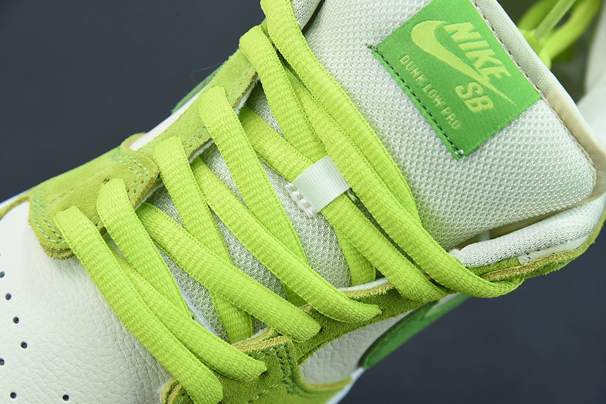M00M5 纯原版本 Nk SB Dunk Low 苹果绿 复古低帮休闲运动滑板板鞋 货号:DM0807-300