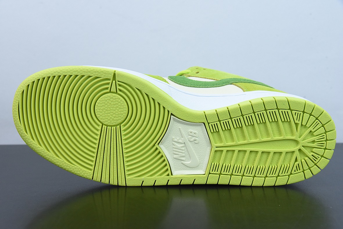 M00M5 纯原版本 Nk SB Dunk Low 苹果绿 复古低帮休闲运动滑板板鞋 货号:DM0807-300
