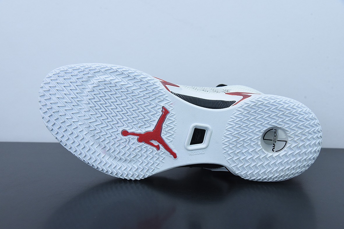 F07X4 纯原版本 Air Jordan XXXVI SE "Psychic Energy"白黑红 AJ36乔 36男子实战篮球鞋 货号：DA9053-100