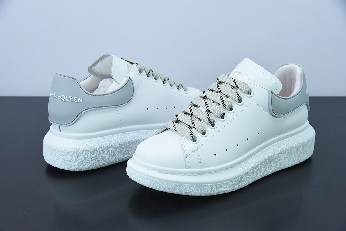 Alexander McQueen/亚历山大麦昆 松糕鞋厚底增高小白鞋D05G6