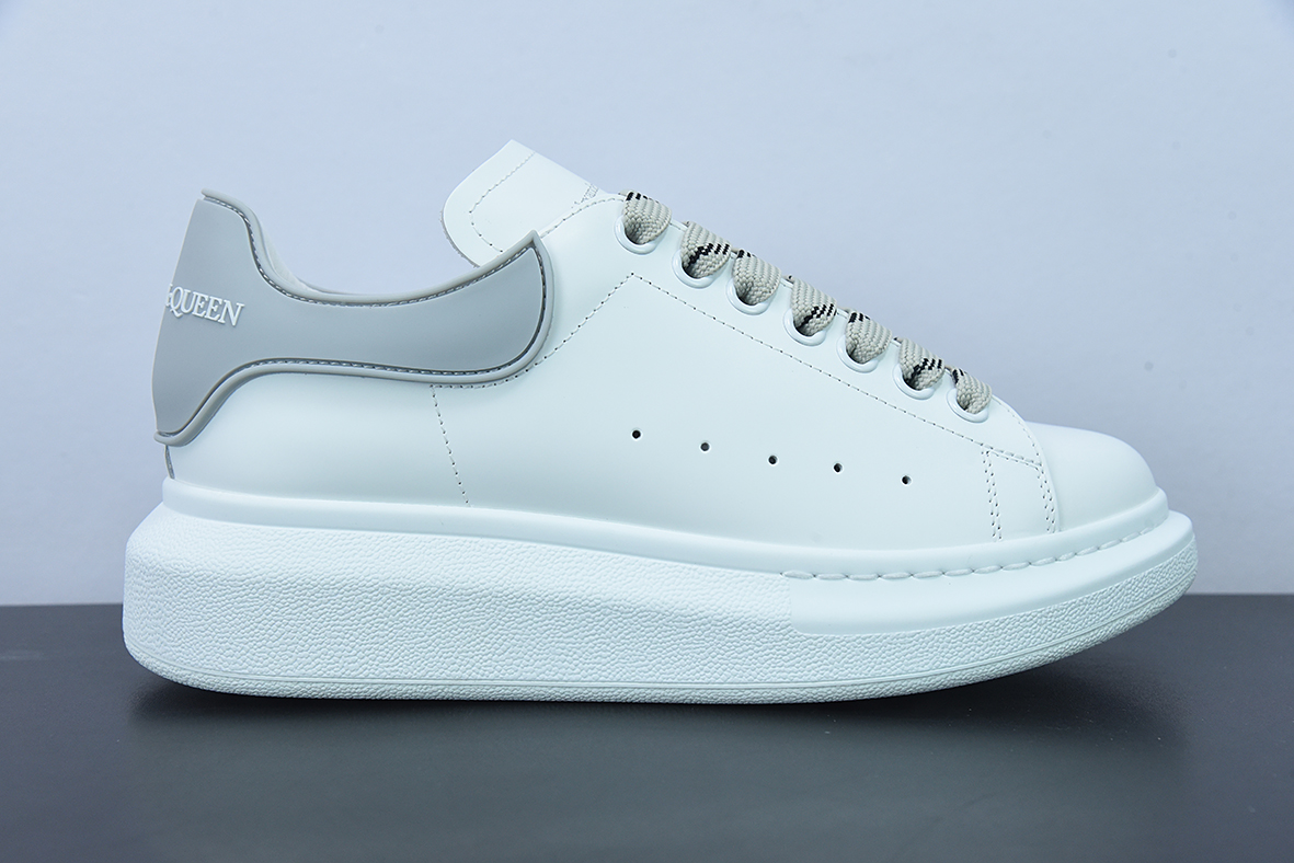 Alexander McQueen/亚历山大麦昆 松糕鞋厚底增高小白鞋D05G6
