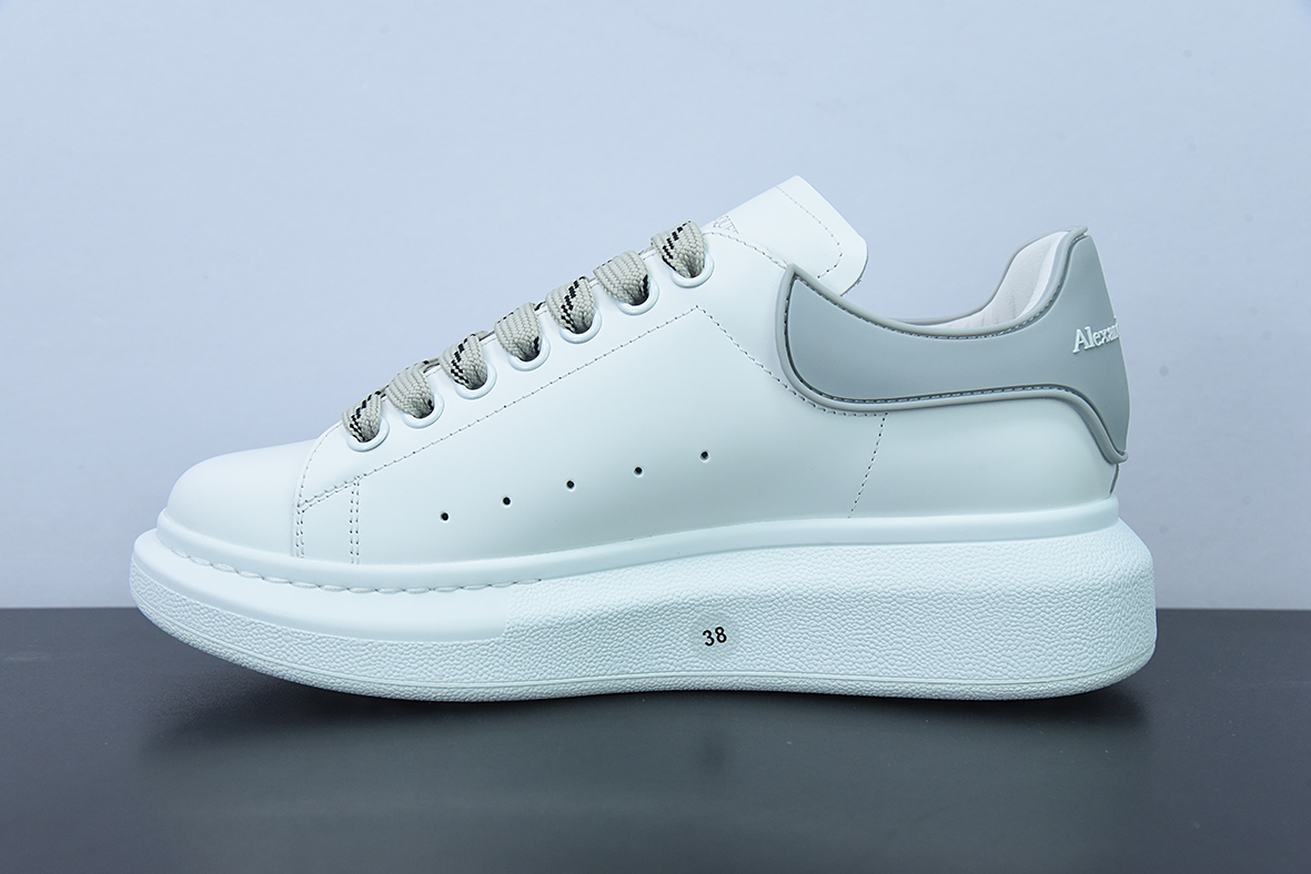 Alexander McQueen/亚历山大麦昆 松糕鞋厚底增高小白鞋D05G6