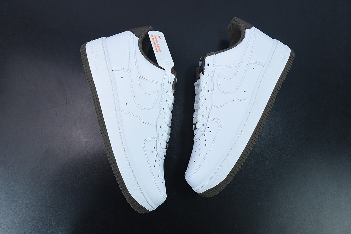 K05L3纯原 Air Force 1 Nike Low 白褐色  空军一号低帮 货号：DO5220 162