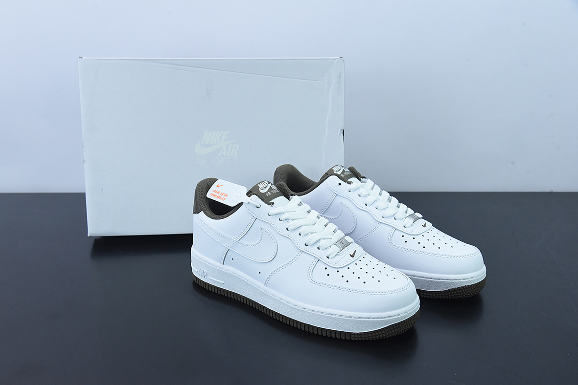 K05L3纯原 Air Force 1 Nike Low 白褐色  空军一号低帮 货号：DO5220 162