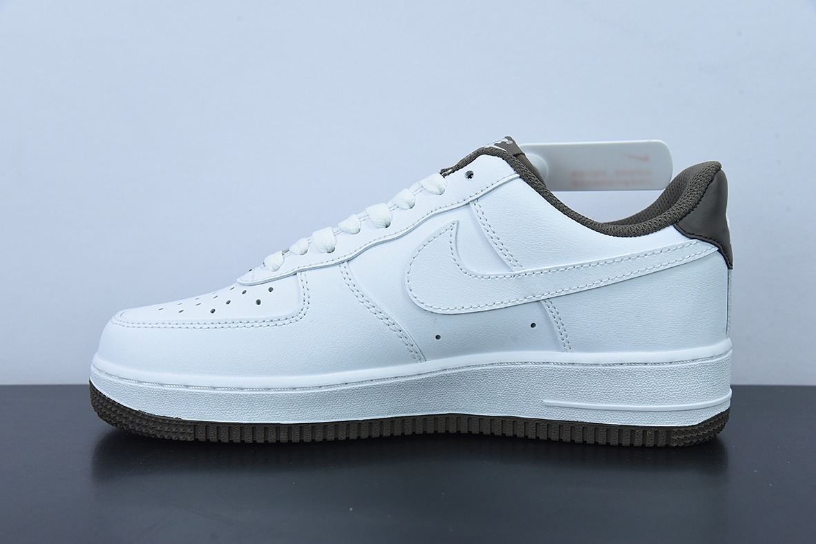 K05L3纯原 Air Force 1 Nike Low 白褐色  空军一号低帮 货号：DO5220 162