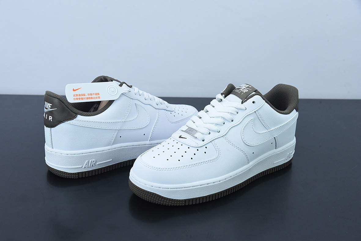 K05L3纯原 Air Force 1 Nike Low 白褐色  空军一号低帮 货号：DO5220 162