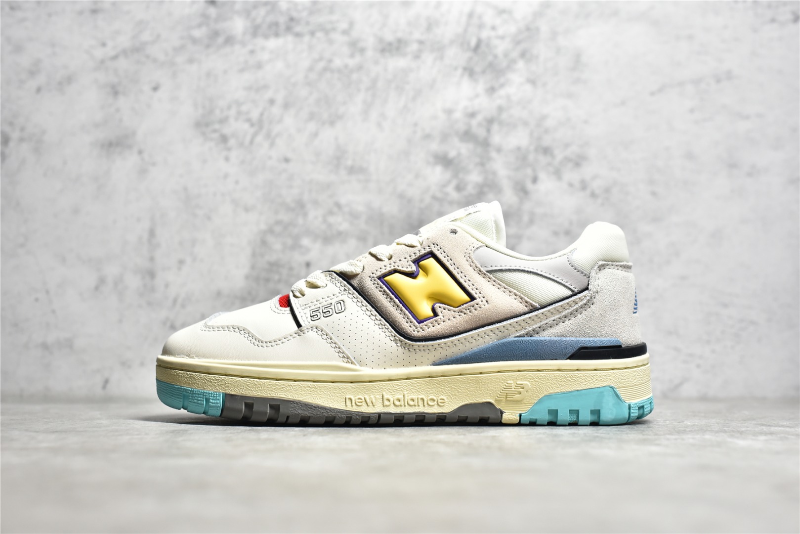 G5 年度最强爆款复古新选择，New Balance 550系列 奶白复古低帮休闲运动篮球板鞋 「LV trainer最佳平替首选」马卡龙/米灰蓝