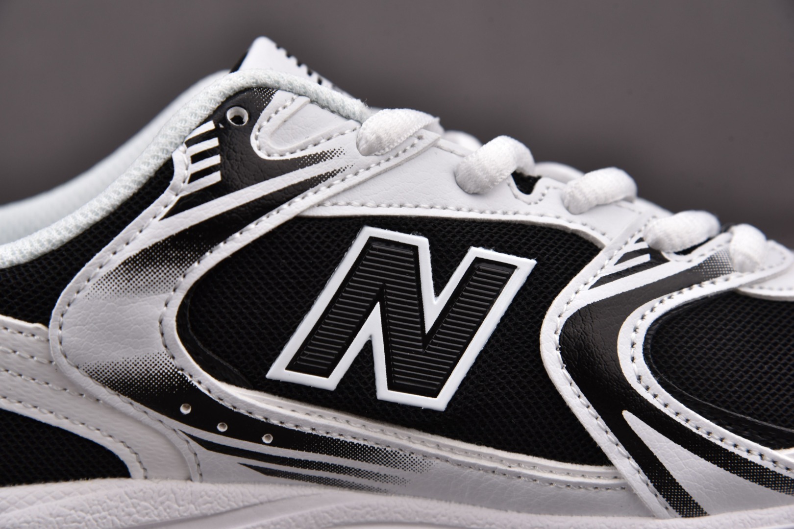 NB530鞋码36-44.5总裁R版出品-NewBalance530黑白D宽MR530SJYZ002
