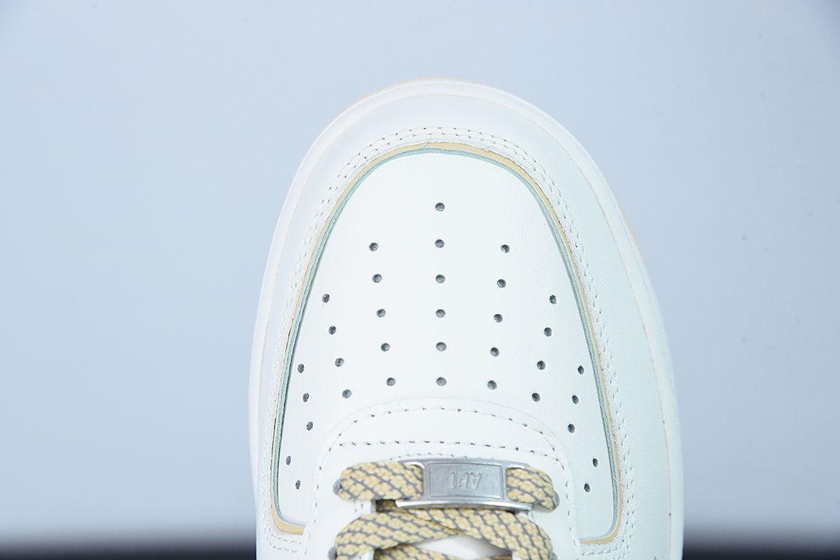 MLB x Nike Air Force 1 Low"MLB/Khaki"空军一号 “皮革米白卡其边NY印花”低帮运动鞋 货号:BS8806-555