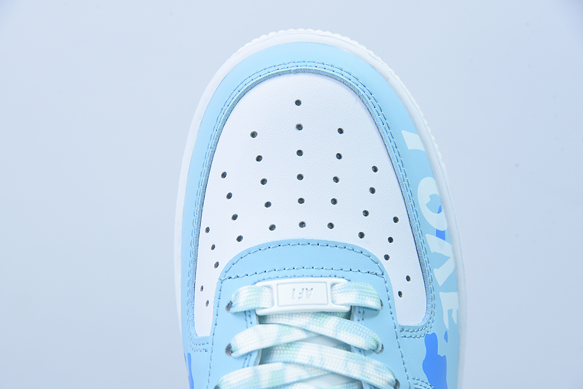 Air Force 1 07 LV8"Light Blue/Love"空军一号天蓝白蝴蝶花朵印花”低帮运动鞋 货号CW2288-661