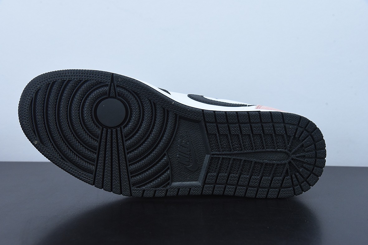 D0F5S4 纯原 Air Jordan AJ1 Low OG 黑粉爆裂纹低帮 货号：CZ0790-061