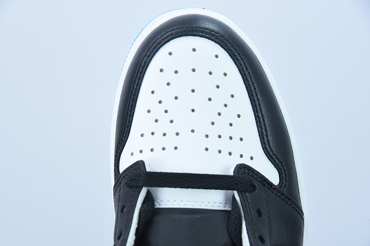 D0F5S4 纯原 Air Jordan AJ1 Low OG  黑蓝脚趾低帮 货号：CZ0790-104