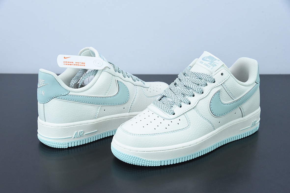 Nk Air Force 1'07 Low 天蓝色 空军一号满天星低帮休闲板鞋 货号TU6536-156