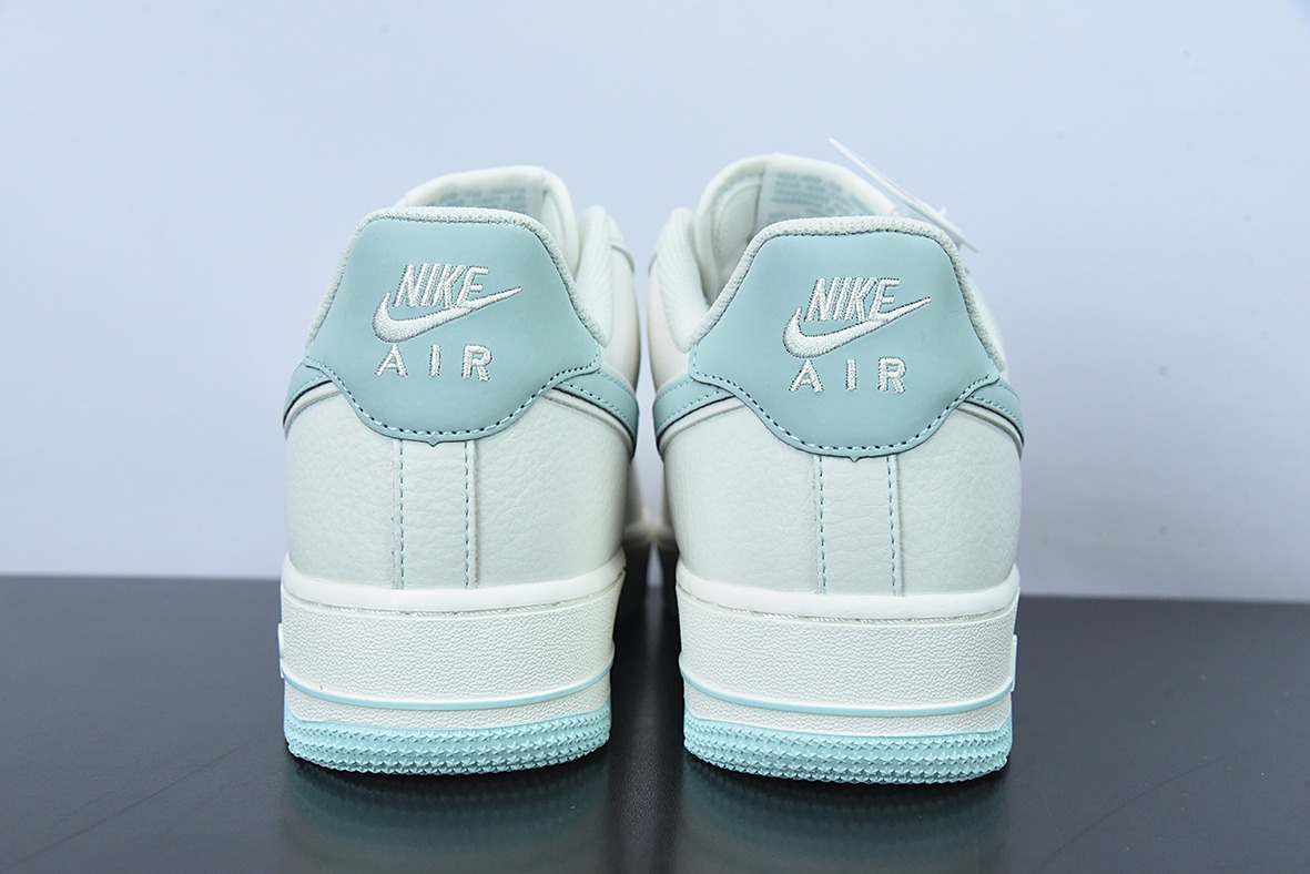 Nk Air Force 1'07 Low 天蓝色 空军一号满天星低帮休闲板鞋 货号TU6536-156
