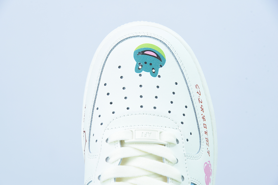 Nike Air Force 1 Low’07 彩虹涂鸦 空军一号低帮休闲板鞋货号：CW2288-333