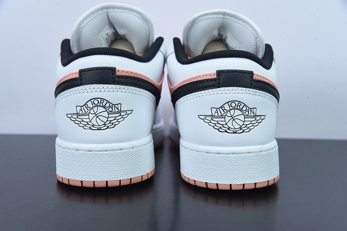 Air Jordan 1 Low  白粉黑 aj1低帮系列货号：DM8960-801