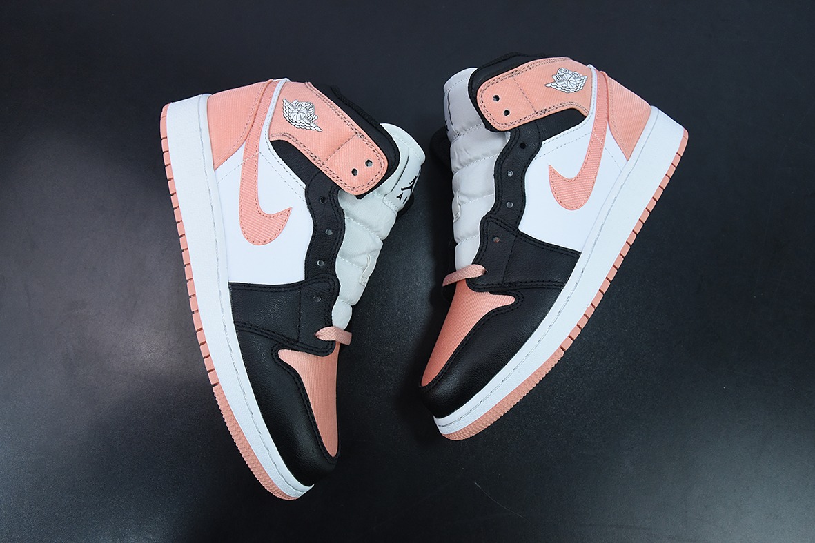 Air Jordan 1 Mid  黑白粉  aj1中帮系列货号：DM9077-108SIZE
