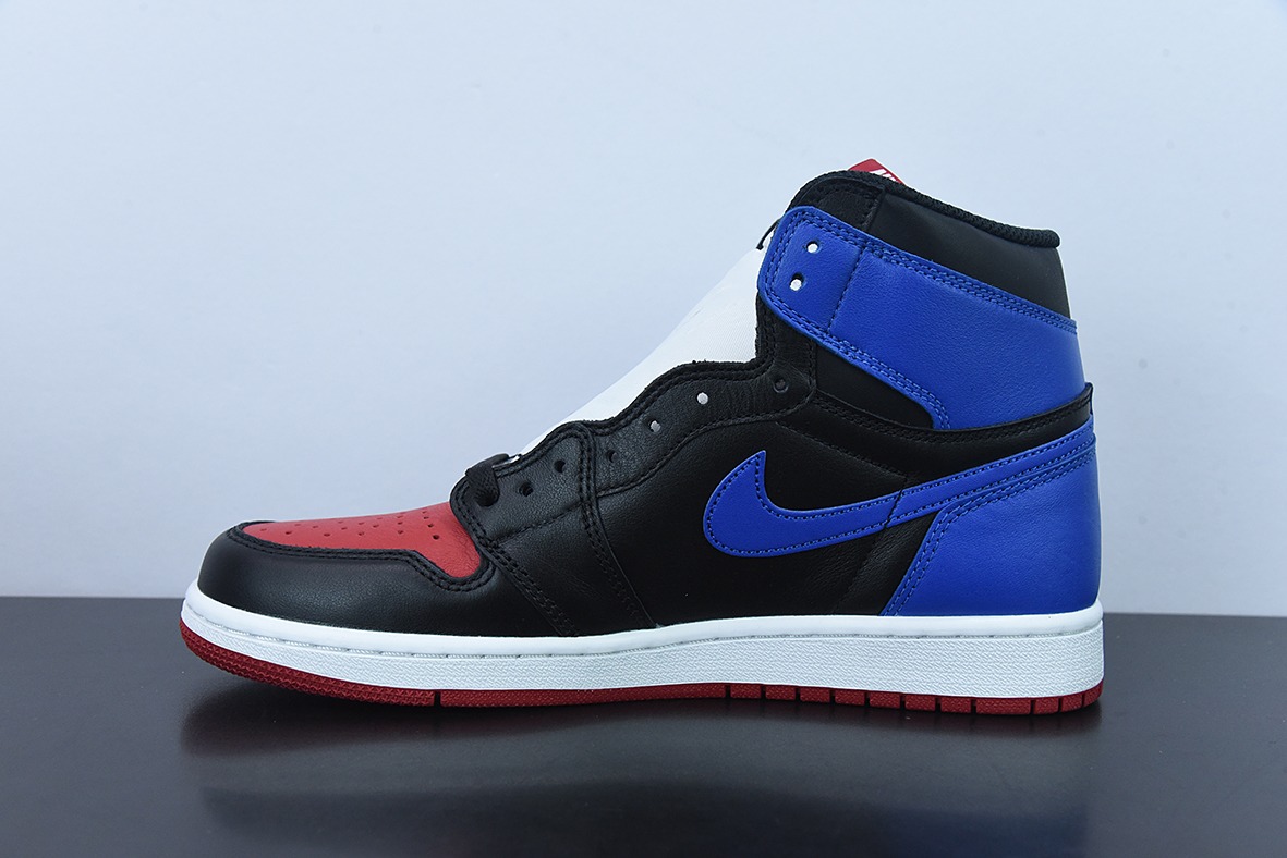 L00H6 Air Jordan 1 TOP3 AJ1 黑红鸳鸯 AJ1高帮篮球鞋 货号:555088-026