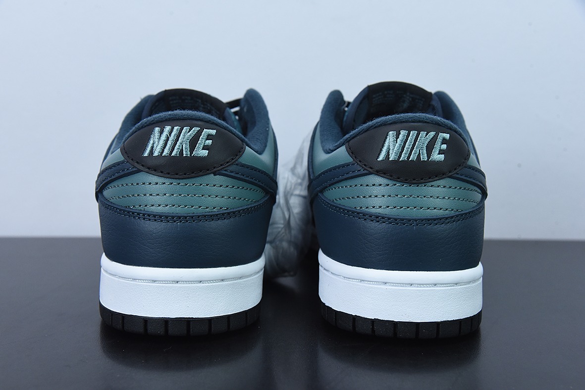 NK Dunk Low " Ocean" 墨水蓝低帮运动休闲板鞋 货号:DR9705-300